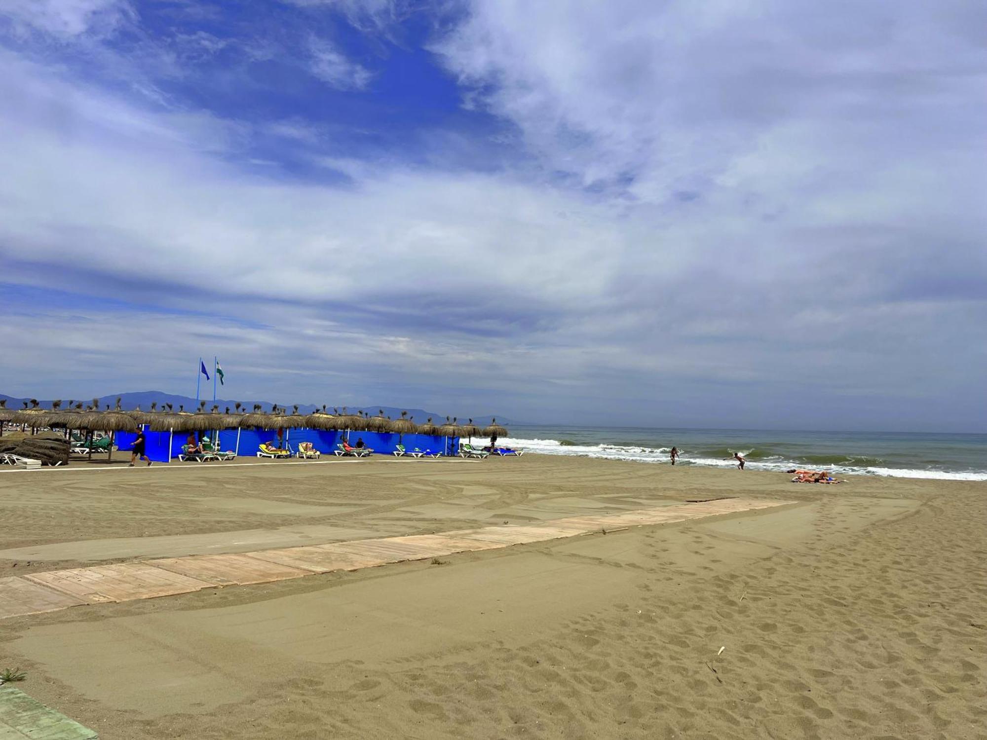Acogedor En La Carihuela Con Plaza De Garaje Garantizada! Sol Montemar Lejlighed Torremolinos Eksteriør billede